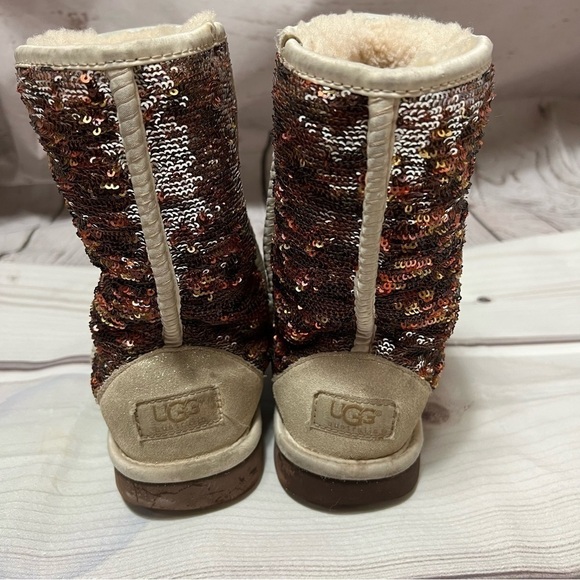 UGG 3353 Classic Short Sparkle Sequin Boots Reversible Gold Bronze Silver Size 6 - Picture 4 of 6